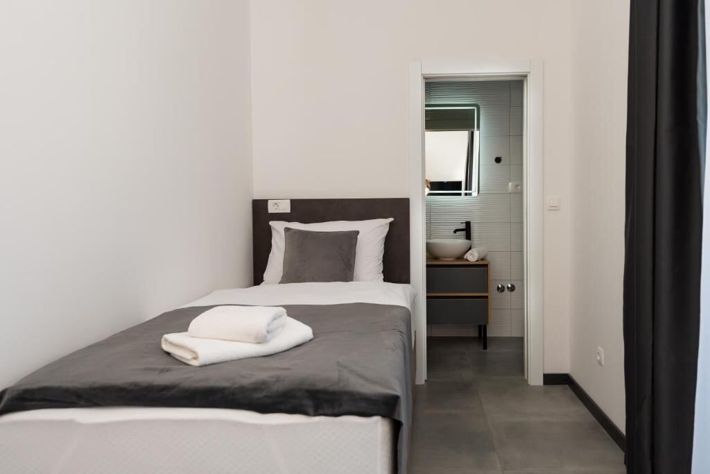 Single Room with Private Bathroom